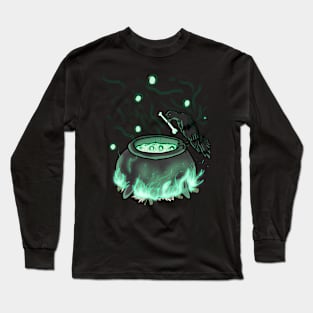 Cute Crow Making a Spooky Potion Long Sleeve T-Shirt